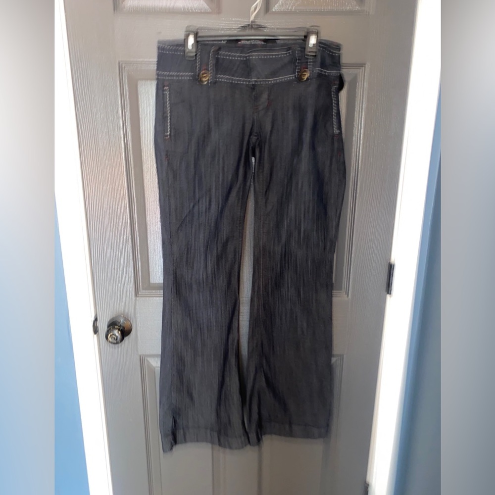 Low waist wide leg dark jeans